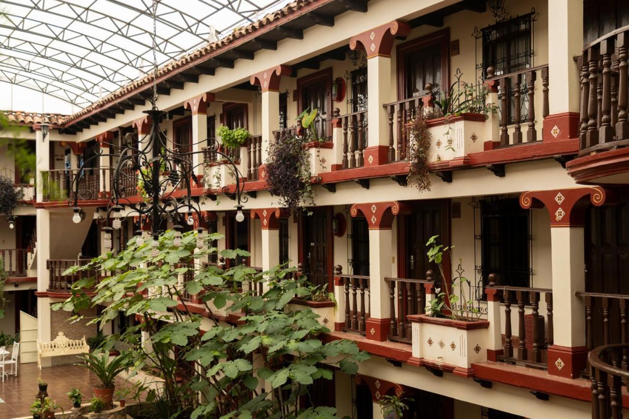 Hotel D'Monica San Cristóbal de Las Casas Kültér fotó